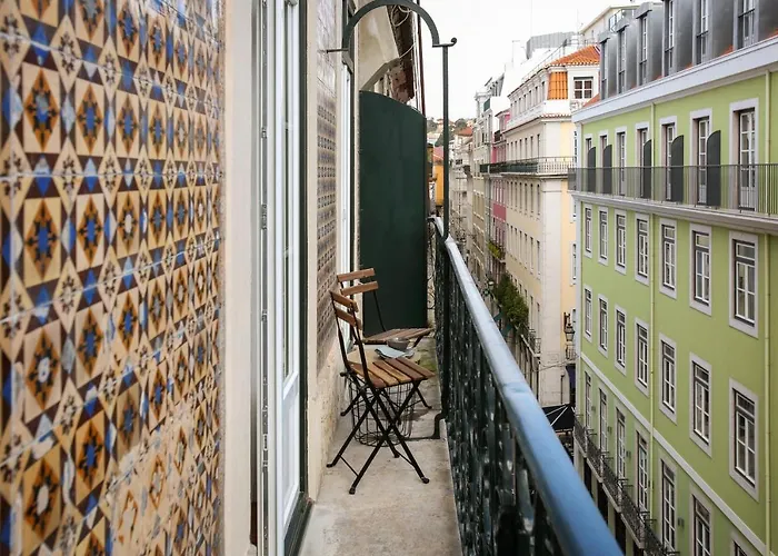 Downtown - In Lisbon's Heart! شقة